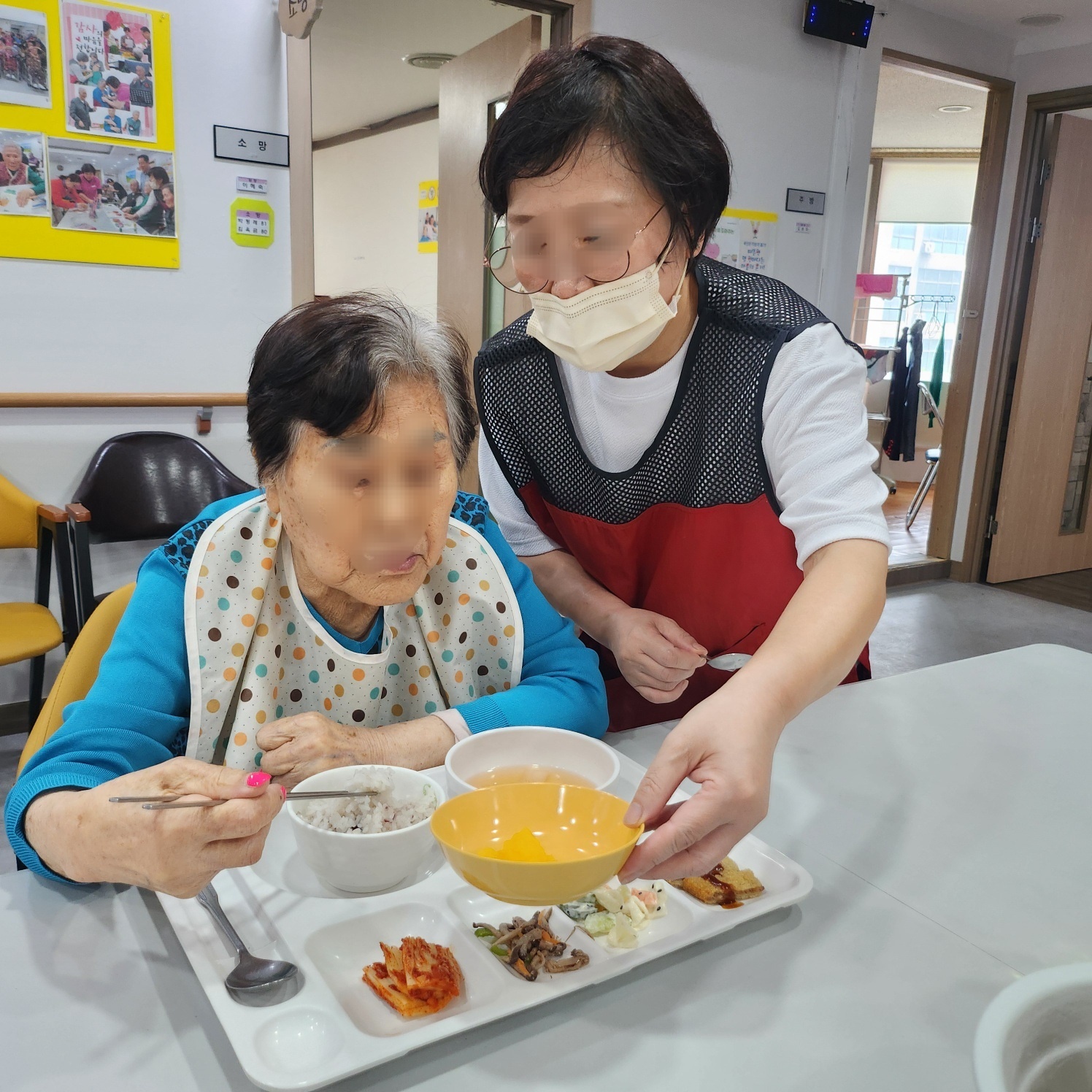 /user/d/dawonsilvercare/editor/2512/3c30e368bb6aeca3937e84f0df52a763_1764541782_9441.jpg 이미지크게보기