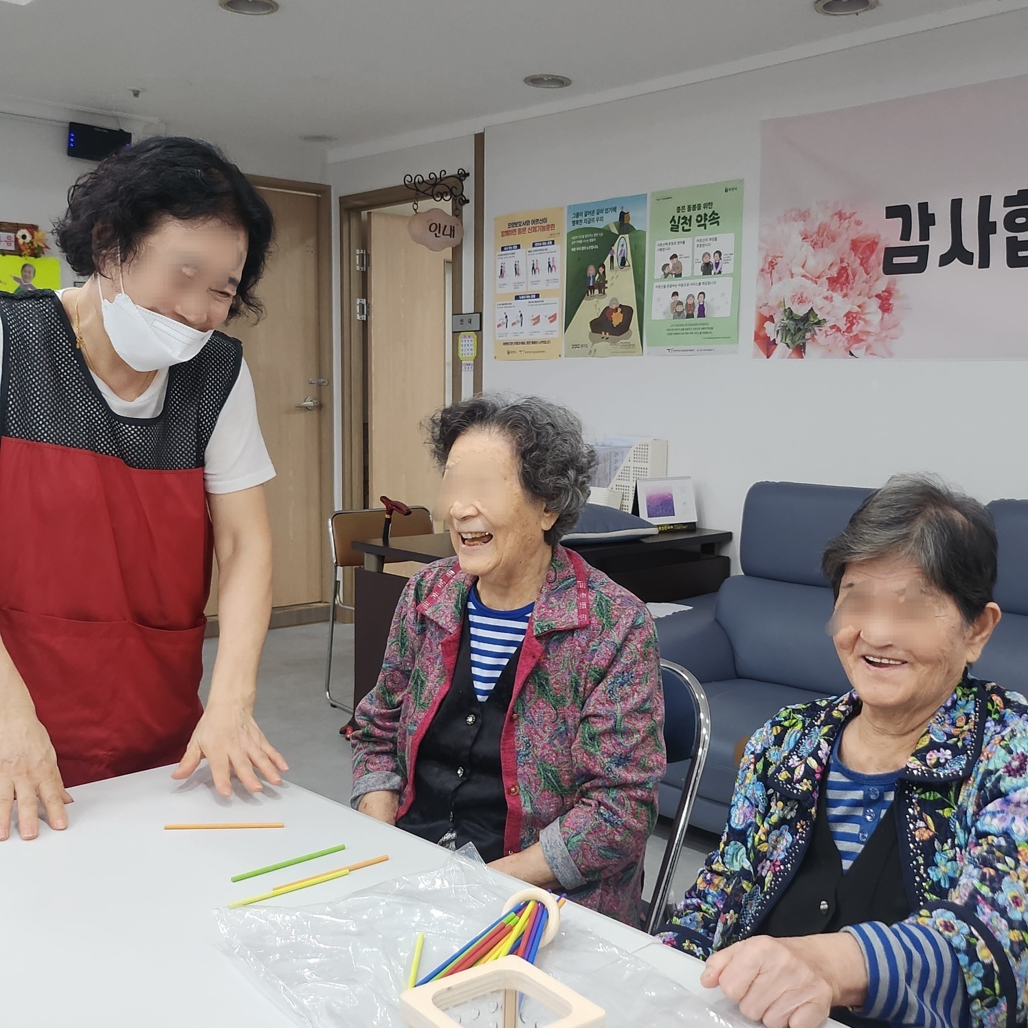 /user/d/dawonsilvercare/editor/2512/3c30e368bb6aeca3937e84f0df52a763_1764541955_6953.jpg 이미지크게보기